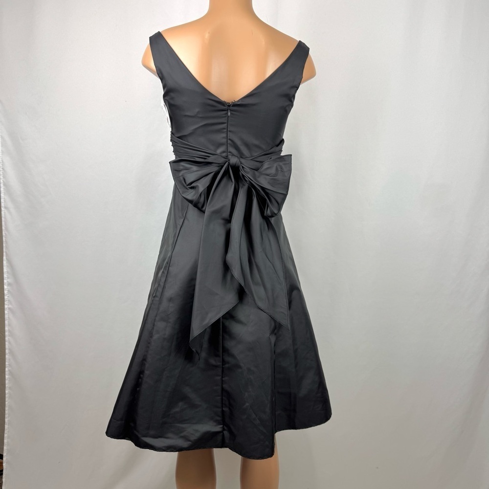 David's Bridal Sz 2 Black Bridesmaid Formal Dress For & Flare W/ Bow Sash V-Neck - Picture 2 of 12
